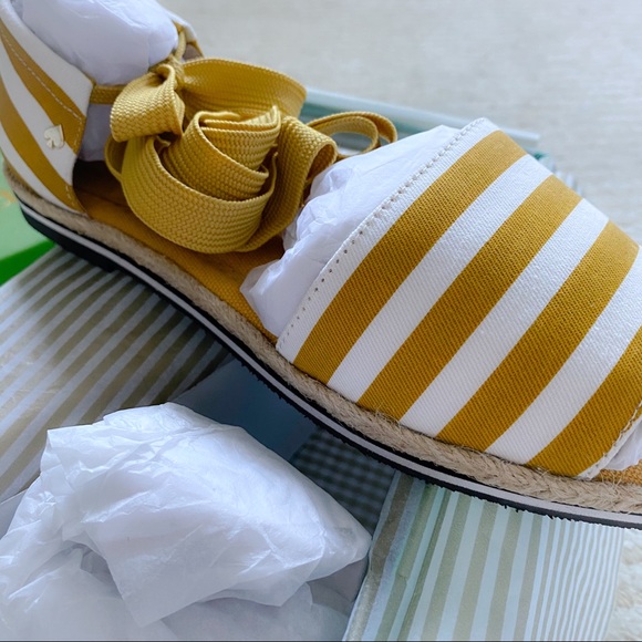 NWT Kate Spade Chandra lace up sandals - Picture 14 of 16